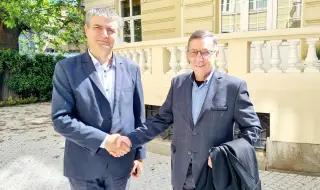 "БСП - Обединена левица" регистрира в ОИК кандидатите си за кметове на столичните райони "Искър" и "Слатина"