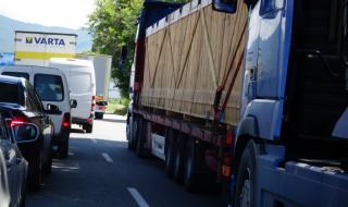 Промени при ограниченията за тежкотоварни камиони