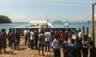 Смъртоносен инцидент с туристическо корабче край Бали