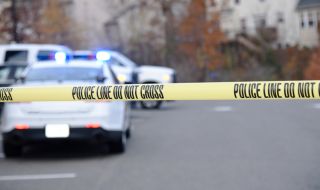 Петима арестувани за убийство в мол в САЩ