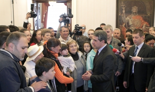 Туристи от Китай, Япония и Русия на гости на "Дондуков" 2