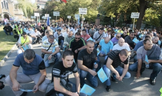 Полицаите: Идват нови протести