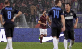 Рома надви Интер в голов спектакъл