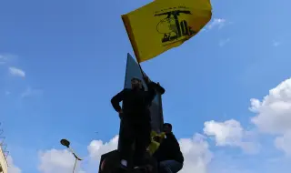 „Хизбула“ изстреля около 30 ракети срещу Израел от територията на Ливан