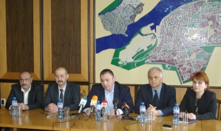 МВР и ДАНС разкриха група, източила над 1 млн. евро