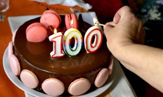 Столетничка разкри необичайна тайна на дълголетието си