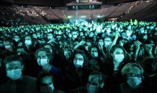 5000 души на пробен концерт в Париж