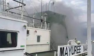 Напрежение в Ормузкия проток: Стрелба срещу френски кораб