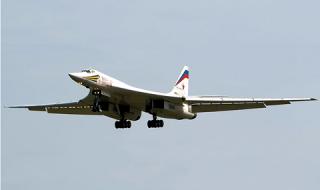 Ту-160 постави рекорд по далечина на полета