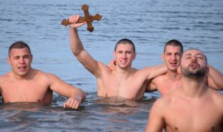 Национал по кикбокс хвана кръста в Шумен