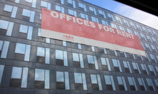 Трудна, но активна ще бъде 2012-а