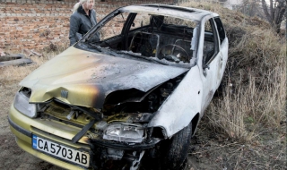 Палежи на коли в София и Казанлък - обновена