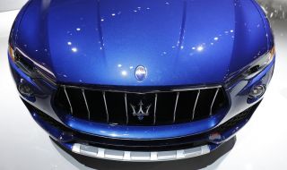 30-годишен си купи Maserati с незаконни помощи за COVID-19