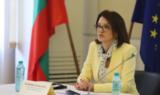 Маджарова: Не мога да потвърдя автентичността на показания от Рашков документ