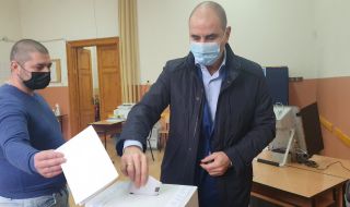 Цветанов: Политиците трябва да работят за доверието в избирателната система