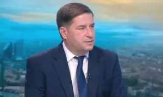 Доц. д-р Борислав Цеков: Митът за „Упадъка за Запада“