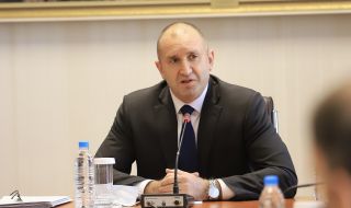Радев: Думите на Борисов имат значение само пред следващия гл. прокурор