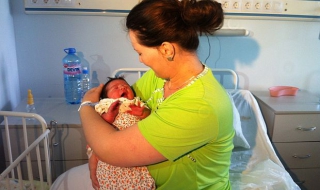 Второ бебе гигант се появи на бял свят