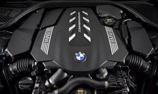 BMW произведе последния бензинов двигател в Германия