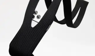 Apple представи пореден скъп и противоречив аксесоар