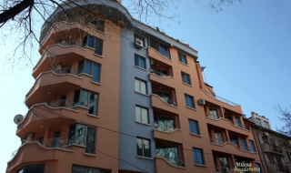 Банка, имот или дюшек предпочита българинът