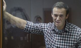 Навални получи ефективна присъда