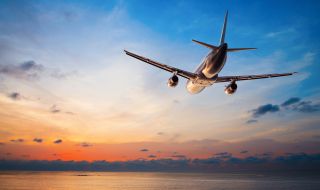 Авиокомпаниите се ангажират с навременно възстановяване на разходите след отменен полет