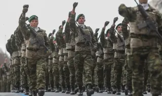 Гърция: Докато Турция ни заплашва с война, няма да влезе в програмата SAFE
