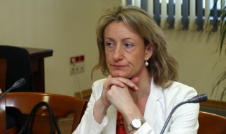 Обещават бърза работа за младите