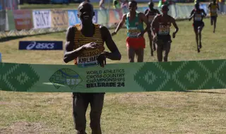 Kiplimo breaks world record in half marathon 