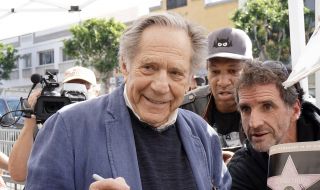 Почина комедийният актьор Джордж Сегал