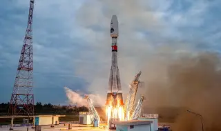 Мишки, мухи и гъби! Роскосмос изстрелва биоспътник в околоземна орбита