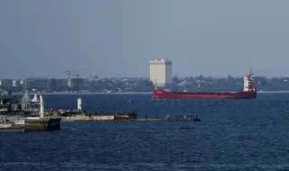 Сигурността в Черно море! Турция предлага отделни маршрути за руските и украинските кораби
