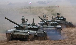 Руските танкове тръгват към Украйна, когато се разтопят снеговете?