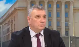 Ректорът на УНСС: Държавната помощ за столичния транспорт е закърпване на ситуацията