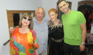 Естрадните звезди се сбогуваха с Кирил Икономов (СНИМКИ)