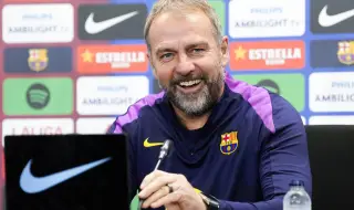 Барселона удължават договора на Ханзи Флик