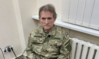 Украйна арестува кума на Путин, Зеленски се похвали със снимка