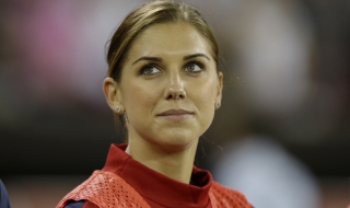 Плащат ли добре в женския футбол?