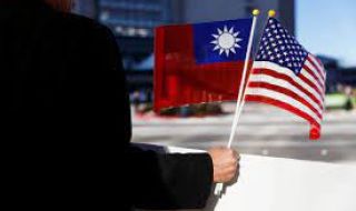 САЩ задълбочава връзките с Тайван в областта на отбраната