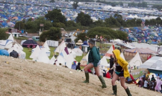 Великобритания е спечелила над 3 млрд. от музикален туризъм през 2014