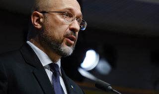 Украйна е получила девети транш от 1,5 млрд. евро от ЕС, заяви Денис Шмигал 