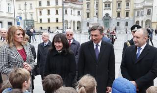 Деси Радева нацелува словенския президент пред жена му, а после… (ВИДЕО)