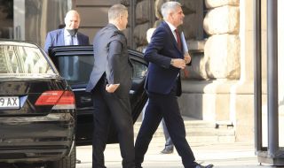 Изборен туризъм: Кабинетът иска справка за адресните регистрации от общините