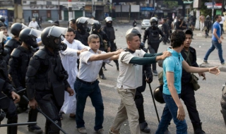 Египетски полицаи осъдени за смъртта на 24-ма ислямисти