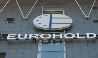 Еврохолд поиска връщане на лиценза на Евроинс Румъния с цел предотвратяване на щети за румънската икономика за €1 млрд.