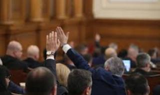 Решават окончателно за 9% ДДС за ресторанти, книги и детски храни