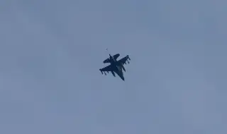 Още един руски изтребител-бомбардировач Су-34 е бил свален в източната част на Украйна