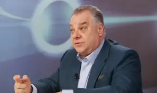 Спряха проф. Мирослав Ненков на летището, засекли радиация