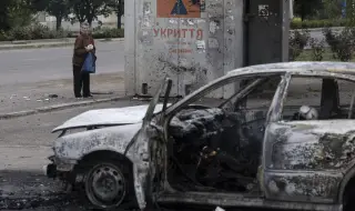 Руски дронове-камикадзе удрят украински региони близо до границата